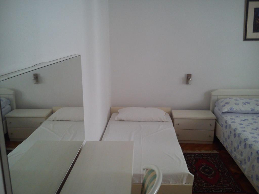 Nada Apartments Poreč Zimmer foto