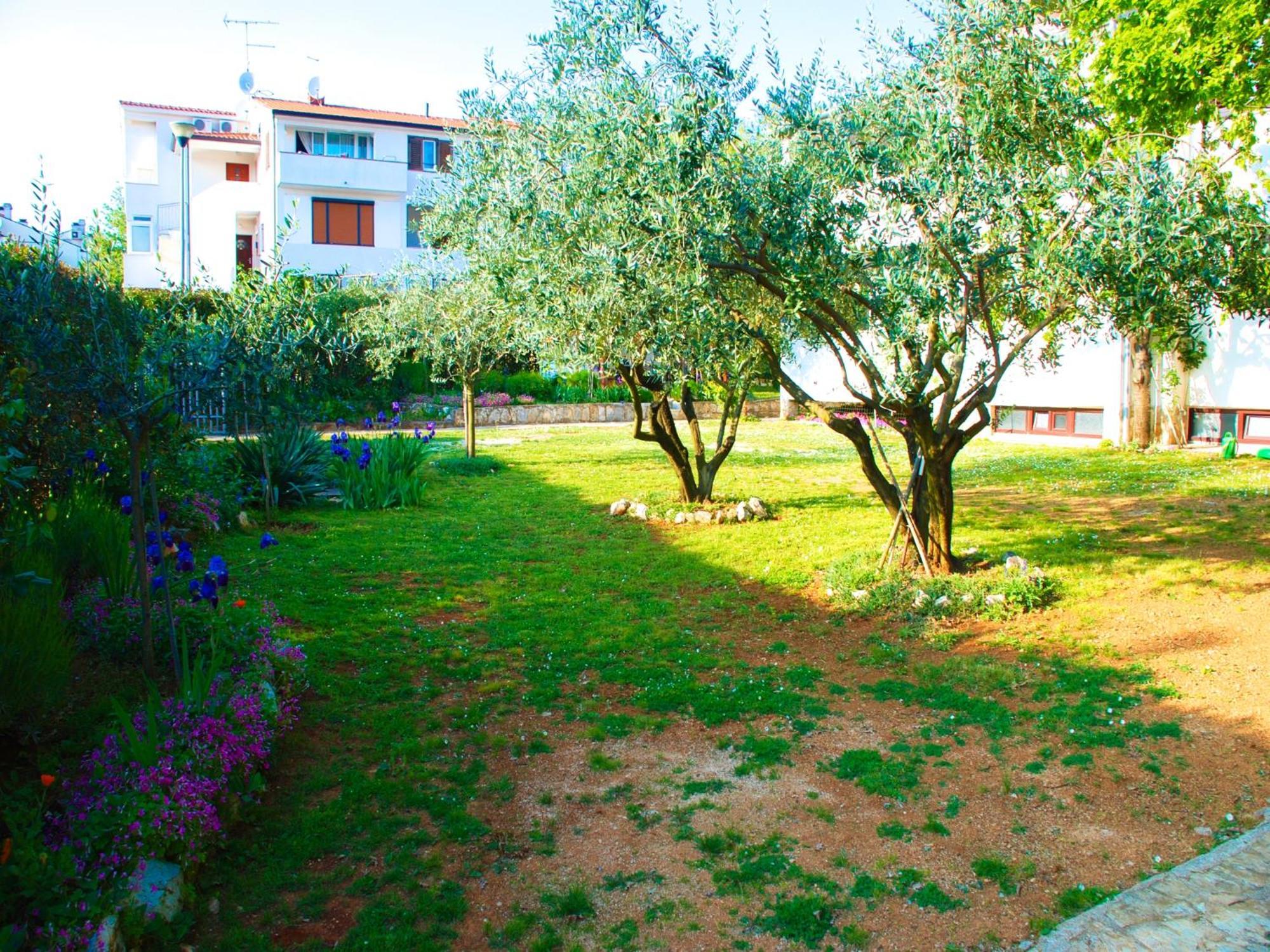 Nada Apartments Poreč Exterior foto